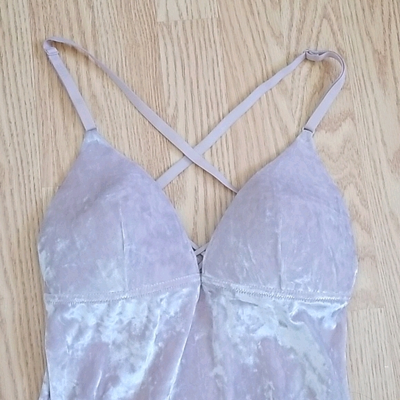 H&M Velvet Bodysuit - Picture 3 of 3